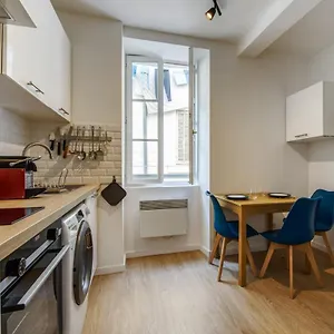 Panier Caylus - Welkeys Apartment