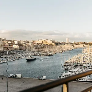 New Le Quai - Vieux Port Otel